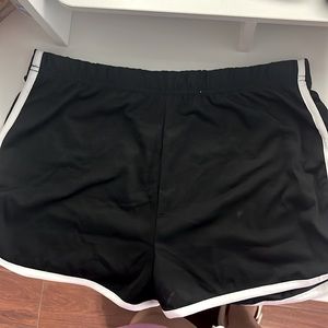 Good quality not see tru not that short not that big